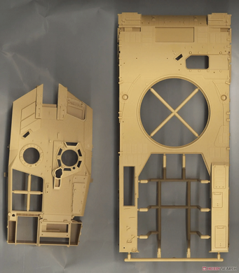 Збірна модель 1/35 Leopard 2A7, з робочими траками та бонусними деталями, RFM RM-5108