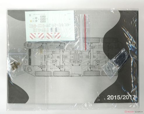 Збірна модель 1/35 SpPz 2 Luchs A1/A2 бойова розвідувальна машина (2 в 1), Takom 2017