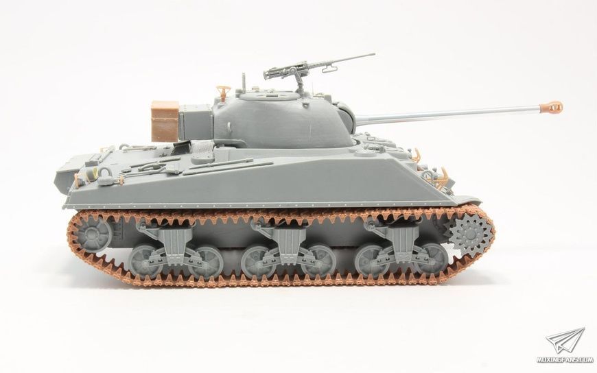 Збірна модель 1/35 Firefly Vc з алюмінієвим стволом, фігуркою та траками з 3D друку (2023), Dragon 6182F