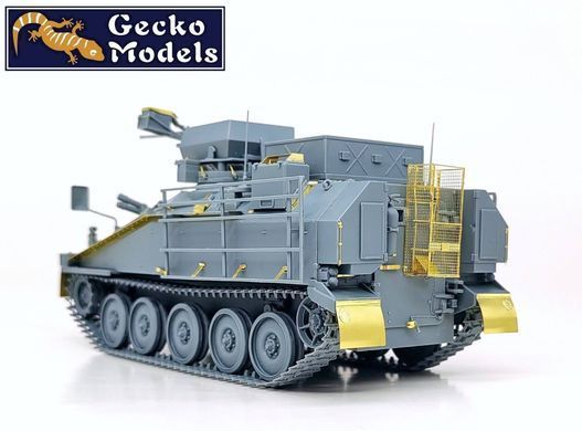 Збірна модель 1/35 FV103 Spartan український бронетранспортер з кулеметною баштою, Gecko Models 35GM0056
