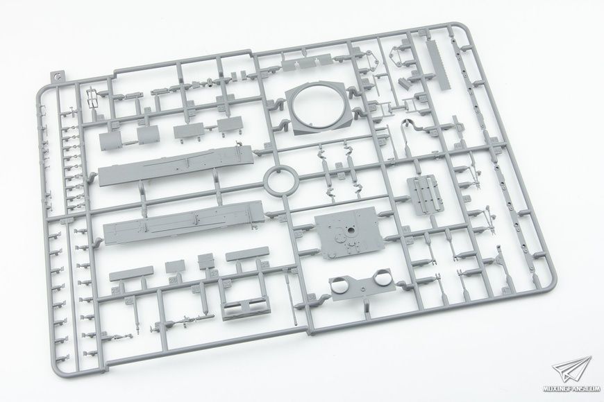 Збірна модель 1/35 Pz.Kpfw II Ausf.L Luchs, пізніх випусків, Border Model BT-018
