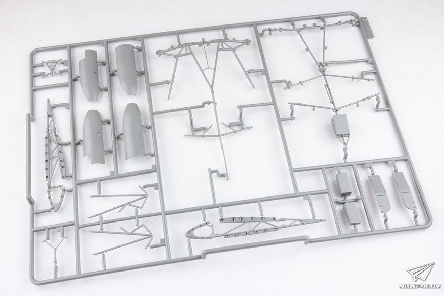 Збірна модель 1/32 Ho 229B німецький нічний винищувач, Takom 32002