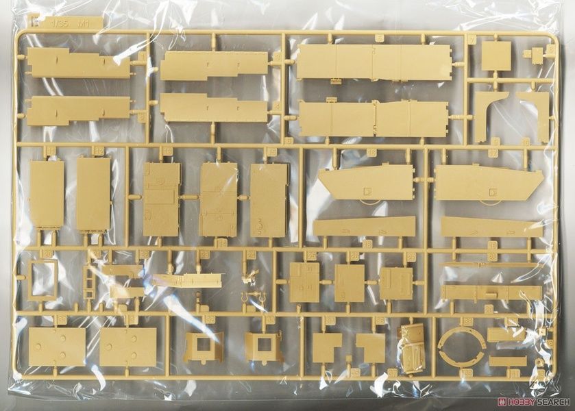 Збірна модель 1/35 M1A1SA-UKR Abrams український ОБТ з робочими траками, RFM RM-5120