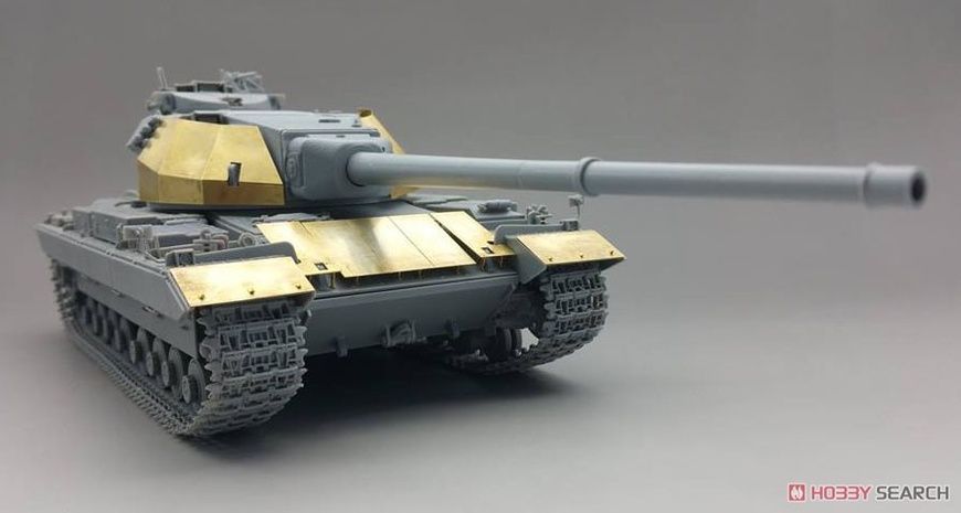 Збірна модель 1/35 Super Conqueror з фігуркою танкіста, Amusing Hobby 35A013