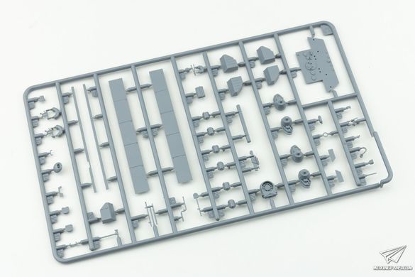 Збірна модель 1/72 Panther Ausf. G із "сталевими" катками та додатковим бронюванням, Vespid Models VS720009