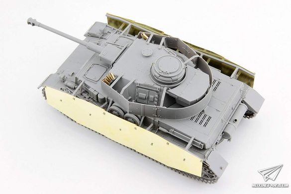 Збірна модель 1/35 Pz.Kpfw.IV Ausf.G (пізній), Border Model BT-001 (2025)
