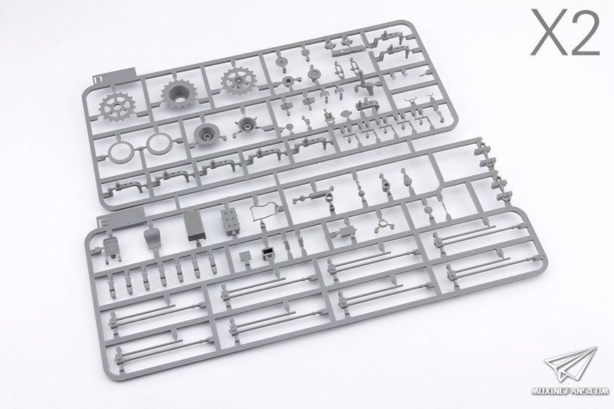 Збірна модель 1/35 Panther Ausf.A середніх-пізніх випусків (Sd.Kfz. 267, Sd.Kfz. 171), з циммеритом та повним інтер'єром (2 в 1), Takom 2100