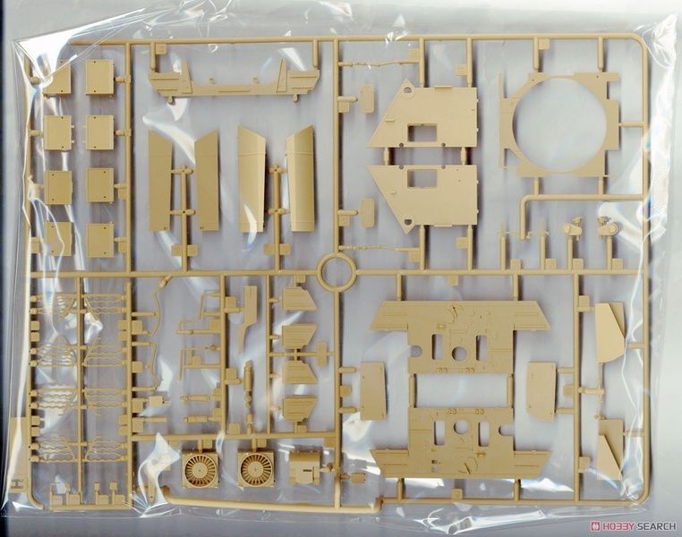 Збірна модель 1/35 Panther Ausf.G з повним інтер'єром та робочими траками, RFM RM-5019