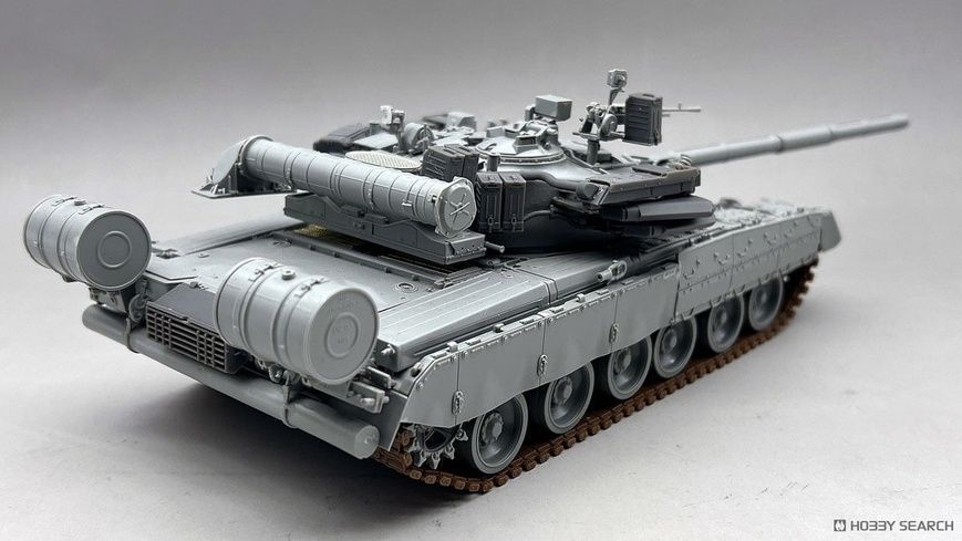 Збірна модель 1/35 Т-80УМ-2 основний бойовий танк, Amusing Hobby 35A068