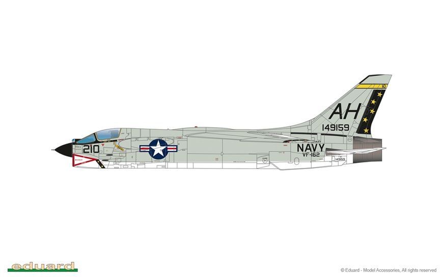 УЦІНКА! Збірна модель 1/48 Vought F-8E Crusader, Eduard 11110 + набір деталювання Eduard SIN64840
