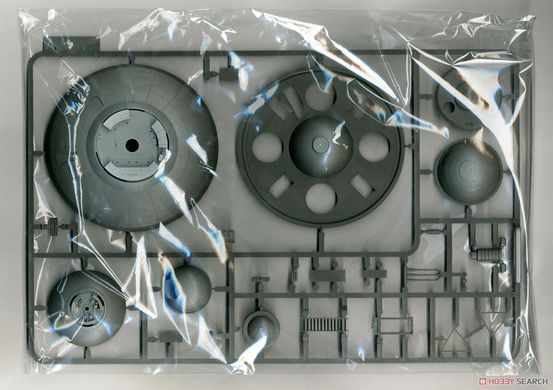 Збірна модель 1/35 Haunebu I & II & III німецькі дискольоти (3 в 1), Takom 6008