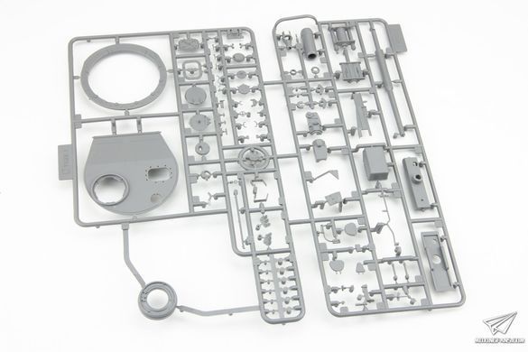 Збірна модель 1/35 Tiger I Pz.Kpfw.VI Ausf.E ранніх випусків, з реплікою Рицарського хреста, Border Model BT-010