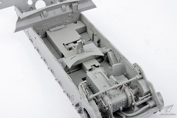 Збірна модель 1/35 Jagdpanther G1 пізніх випусків, з повним інтер'єром, Takom 2106