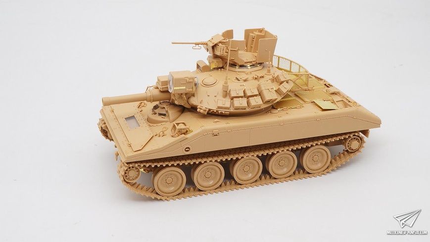 Збірна модель 1/35 M551A1 / M551A1 TTS Sheridan, RFM RM-5020