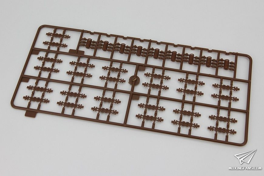 Збірна модель 1/35 Jagdpanzer E-100, Amusing Hobby 35A017