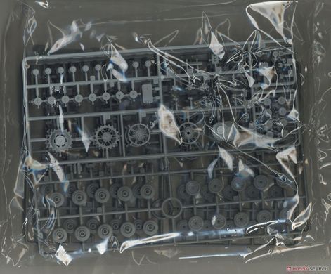 Збірна модель 1/35 Pz.Kpfw.IV Ausf.H пізніх випусків з циммеритом (2 в 1) з Magic Track, Dragon 6933