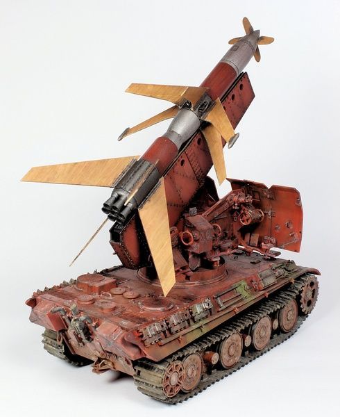 Збірна модель 1/35 Rheintochter R-1 Panther II, Amusing Hobby 35A036