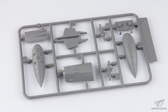 Збірна модель 1/35 Focke-Wulf Fw.190A-6 w/WGr.21 з інтер'єром, Border Model BF-003