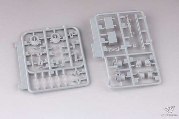 Збірна модель 1/35 Sherman Firefly 1c Welded Hull, з Magic Tracks та Duckbills, Dragon 6568