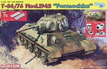 Збірна модель 1/35 Т-34/76 зр. 1942 із штампованою баштою ("Формочка", заводу УЗТМ) 2-в-1 командирський та лінійний танк, Dragon 6401
