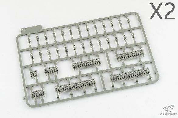 Збірна модель 1/35 Jagdpanzer 38(t) Hetzer командирський варіант, з інтер'єром та Winterketten, Takom 2181