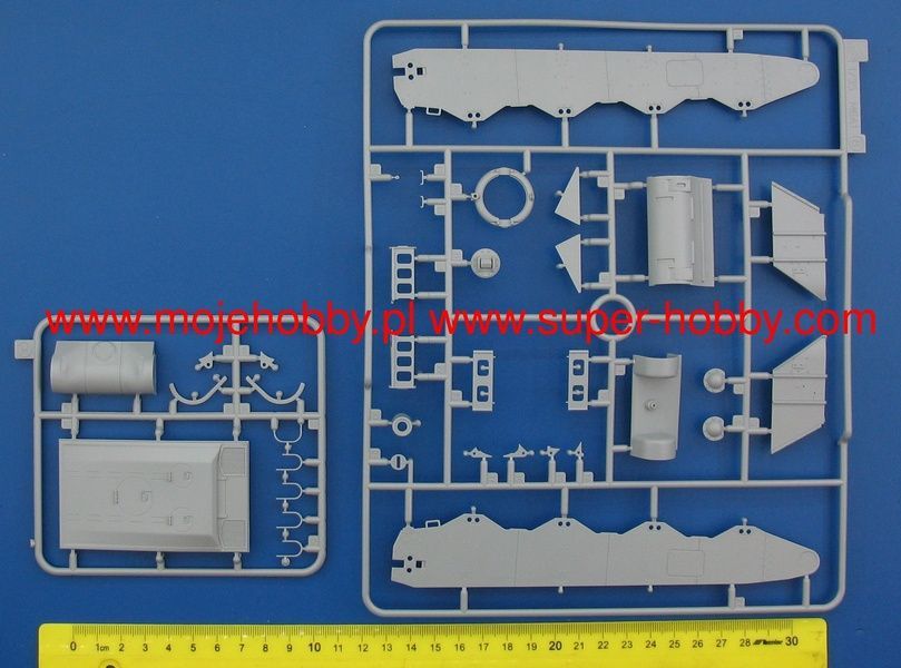 Збірна модель 1/35 Heavy Tank T1E1 / M6 / M6A1 3 в 1 (з фігурками), Dragon 6936
