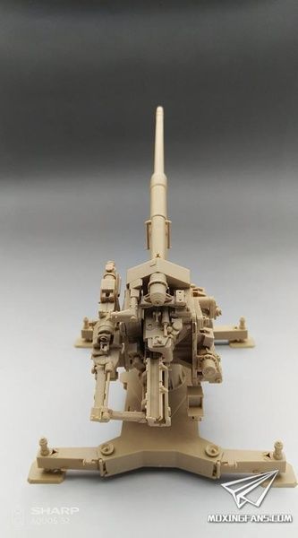 УЦІНКА! Amusing Hobby 35A020 1/35 12.8 cm Flak 40 німецька важка зенітна гармата [без локатора]