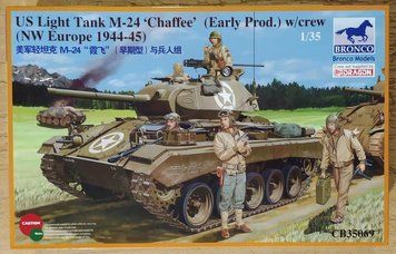 Збірна модель 1/35 M24 Chaffee з екіпажом, північно-західна Європа, 1944-45, Bronco CB35069