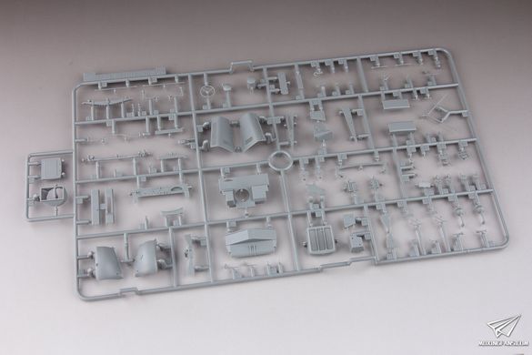 Збірна модель 1/35 5cm PaK 38 (Sf) auf Zugkraftwagen 1t, Dragon 6719