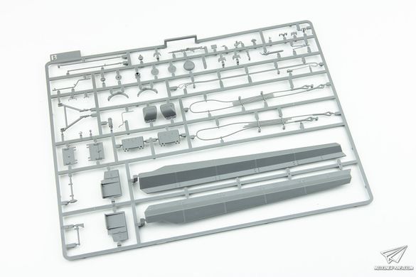 Збірна модель 1/35 Jagdtiger 128mm PaK L66 / 88mm PaK L71 (2 в 1), Takom 8008