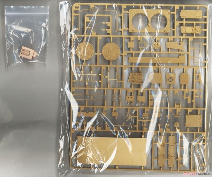 Збірна модель 1/35 Leopard 2A7V (з бонусними деталями першої партії), RFM RM-5109