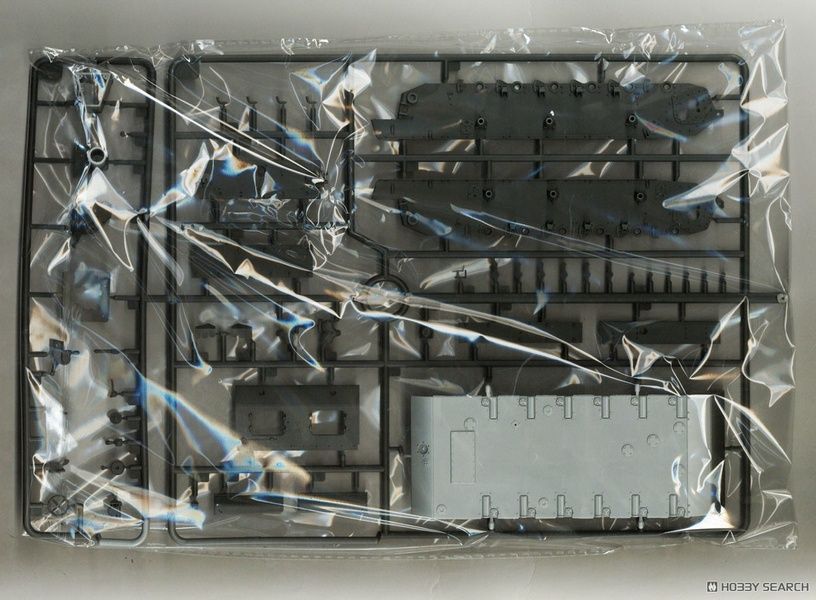 Збірна модель 1/35 StuG III Ausf.G ранній, з повним інтер'єром та фігурками екіпажу, Border Model BT-052