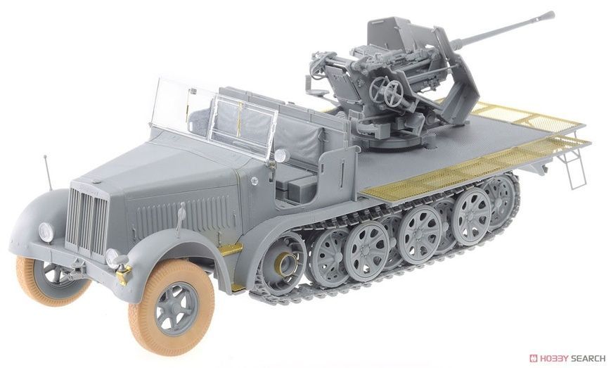 Збірна модель 1/35 Sd.Kfz.7/2 3.7cm Flak 37 з броньованою кабіною / Sd.Kfz.7/2 3.7cm Flak 36 з відкритою кабіною (2 в 1), Dragon 6953