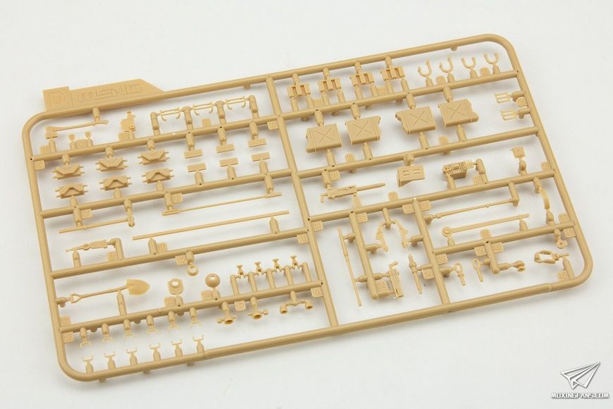 Збірна модель 1/35 M4A3E2 Jumbo штурмовий танк США, Meng TS-045