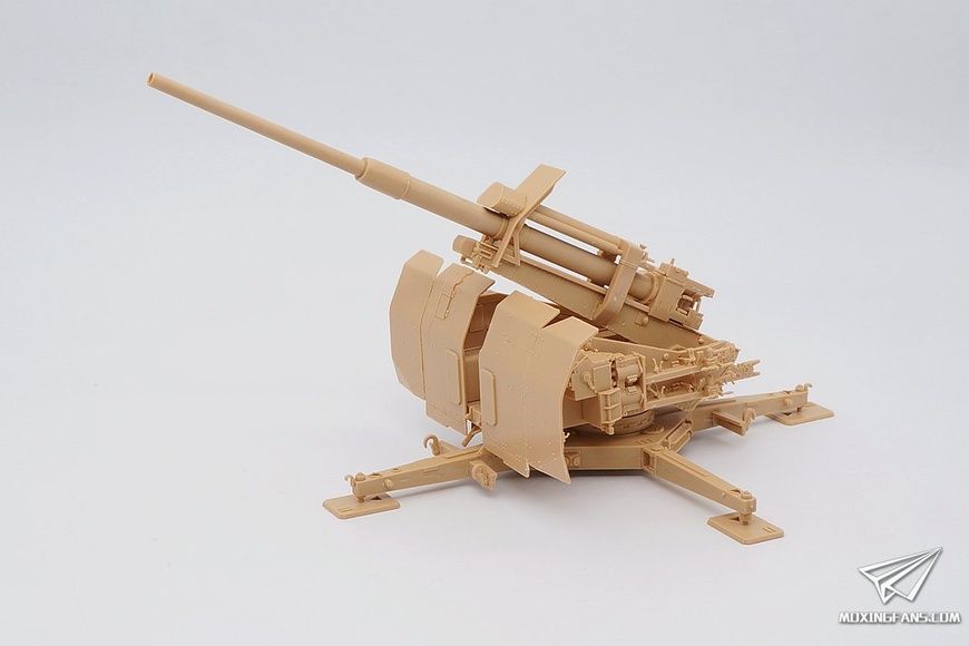 Збірна модель 1/35 FlaK 41 88-мм L/71, Amusing Hobby 35A024