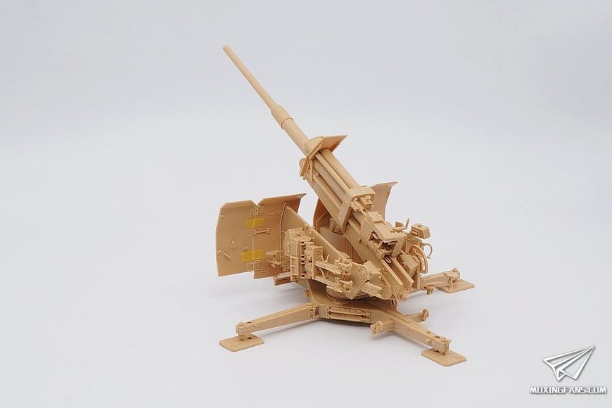 Збірна модель 1/35 FlaK 41 88-мм L/71, Amusing Hobby 35A024