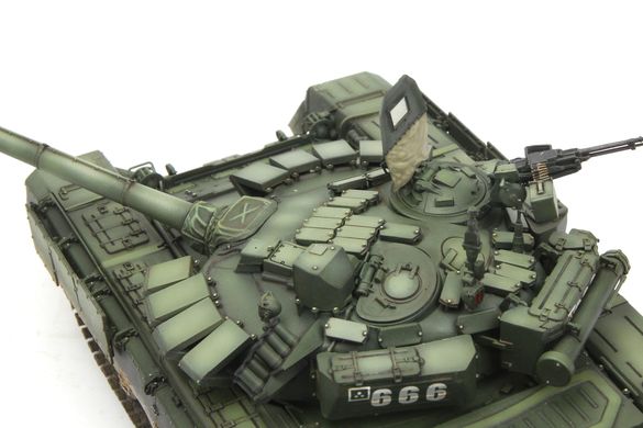 Збірна модель 1/35 Т-72Б3 основний бойовий танк, Meng TS-028