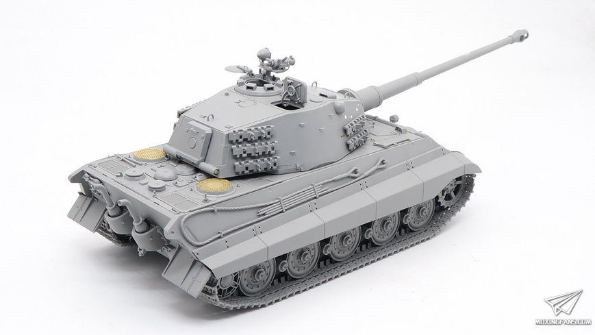 Збірна модель 1/35 PzKpfw.VI Ausf.B Kingtiger пізніх випусків (2 в 1), Takom 2130