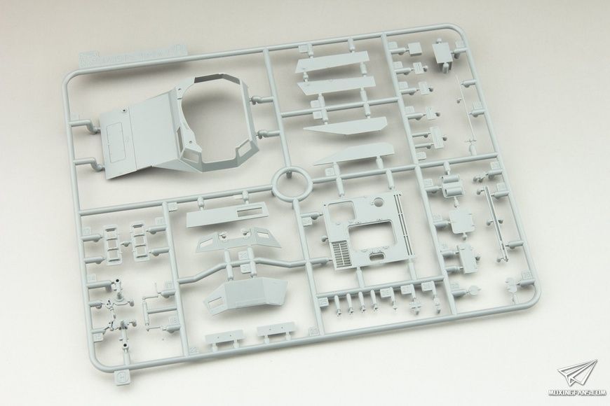 Збірна модель 1/35 15cm s.IG.33(Sf) auf Pz.Kpfw.I Ausf.B з Magic Track, Dragon 6259
