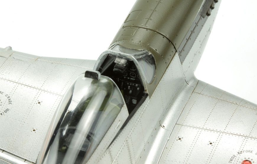 Збірна модель 1/48 Винищувач P-51D/K Mustang, Повітряні сили Китаю, Meng LS-005