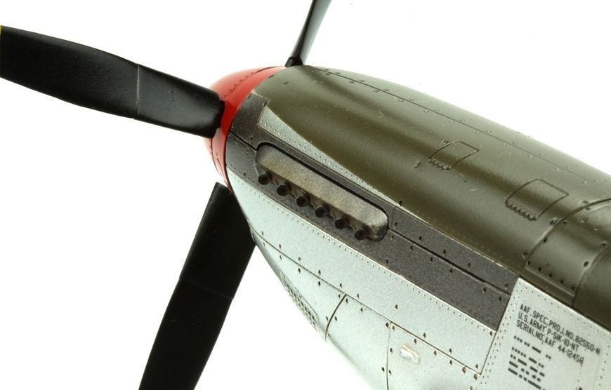 Збірна модель 1/48 Винищувач P-51D/K Mustang, Повітряні сили Китаю, Meng LS-005