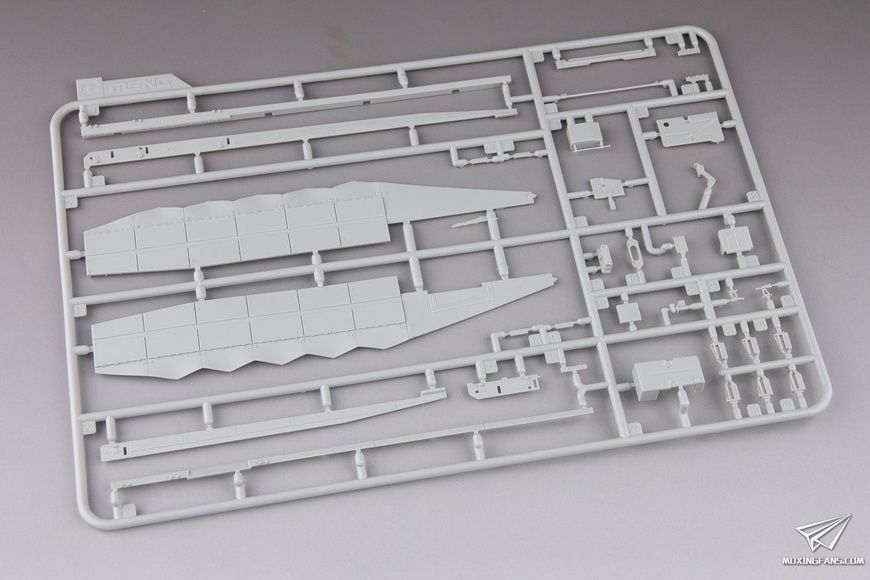 Збірна модель 1/35 Т-72Б3М з мінним тралом КМТ-8, Meng TS-053