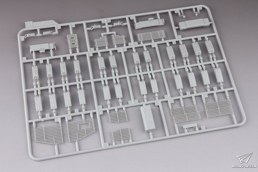 Збірна модель 1/35 Т-72Б3М з мінним тралом КМТ-8, Meng TS-053