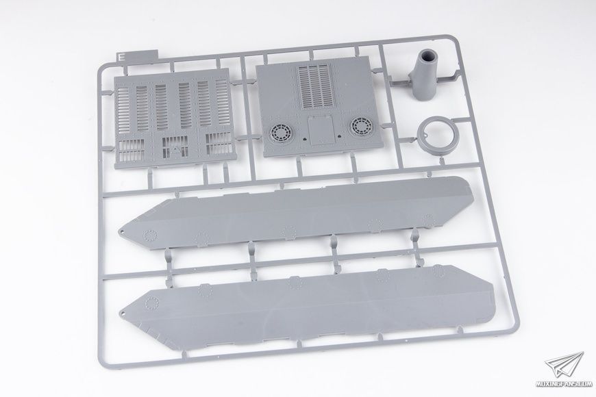 Уцінка! Збірна модель 1/35 VK 100.01(p) Mammut (2 в 1), Takom 2156