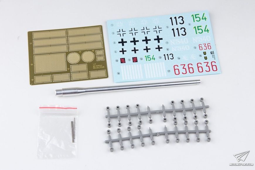 Уцінка! Збірна модель 1/35 VK 100.01(p) Mammut (2 в 1), Takom 2156