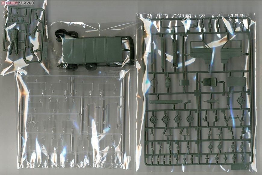 Збірна модель 1/35 Мікроавтобус T3 Transporter (Volkswagen Type 2), з фігуркою, Takom 2013