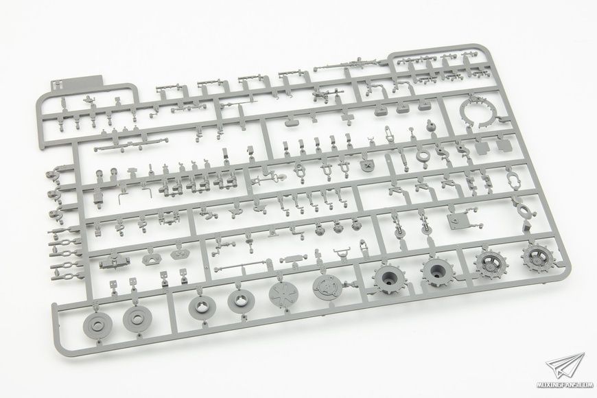 Збірна модель 1/35 Bergepanzer 2A2, Takom 2135