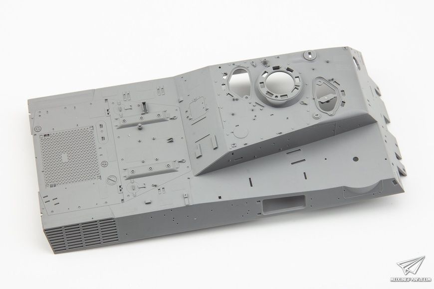 Збірна модель 1/35 Bergepanzer 2A2, Takom 2135