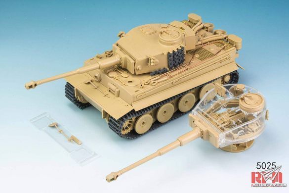 Збірна модель 1/35 Tiger I ранніх випусків з повним інтер'єром, RFM RM-5025