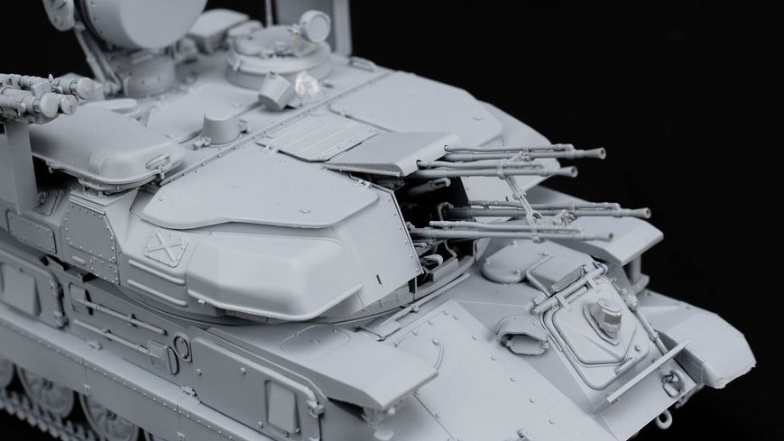 Збірна модель 1/35 ЗСУ-23-4M2/M4 "Шилка" зенітна самохідна установка, Zimi Model ZM35124